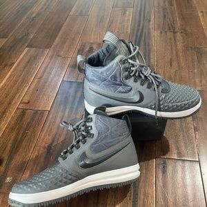Nike Air Force lunar force Duck boot Mens 11 greyNew.